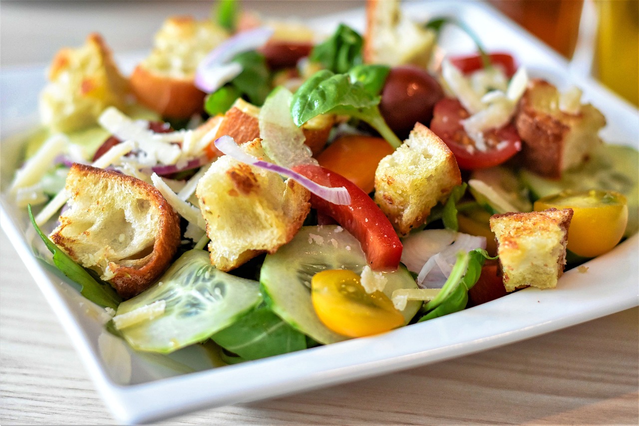 10 Delicious Sides for Grilling Season